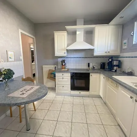 Maison Familiale - 300m *