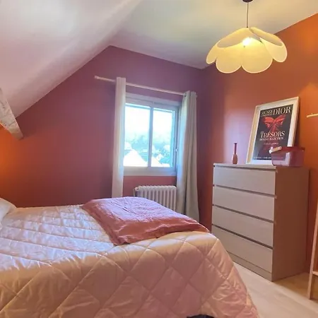 Maison Familiale - 300m Ferienhaus *