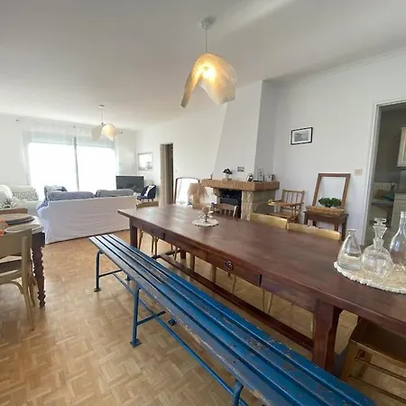 Maison Familiale - 300m Ferienhaus *