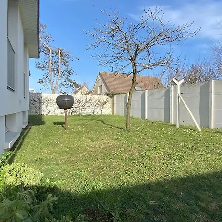 Maison Familiale - 300m Ferienhaus Jullouville-les-Pins